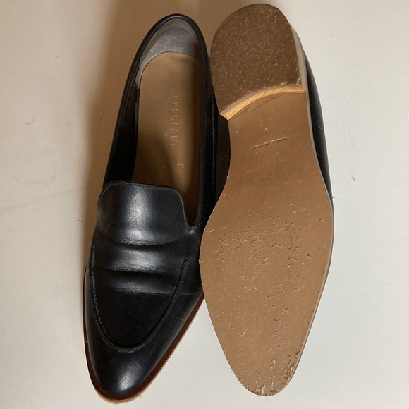 Worn a few times, but my feet are too wide for them. - Picture 3 of 3